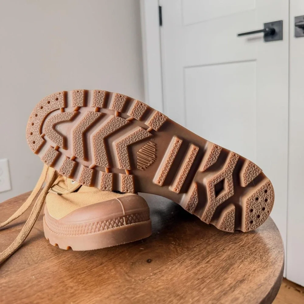 Tan Canvas Palladium Shoes/Boots Size 8.5
